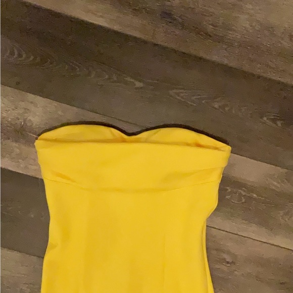 Yellow Strapless Dress by Gabrielle Union Size Small - Picture 5 of 8